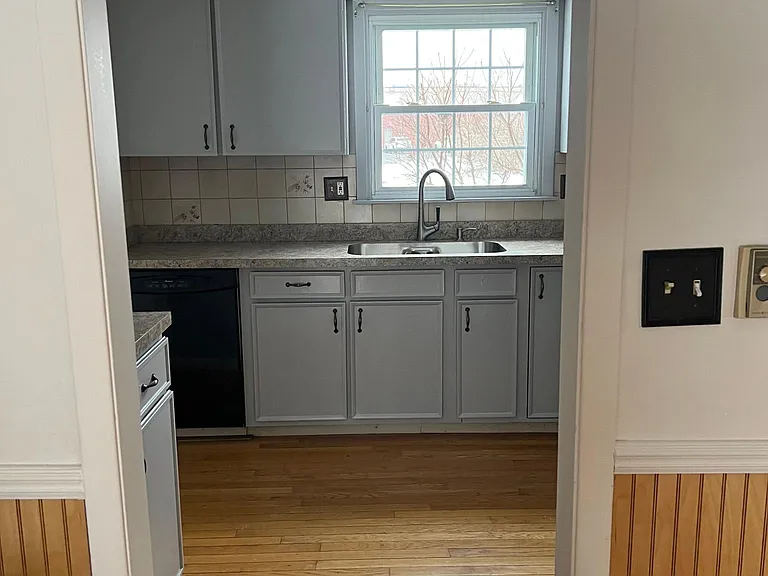 4273 Belmont Dr — Photo 7