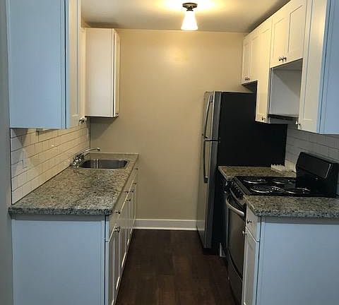 4th image of 309 16th Ave E APT 304