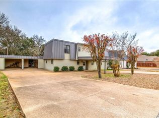 5611 Cuero Dr, Granbury, TX 76049