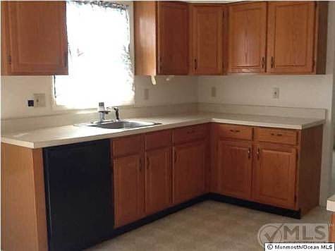 5th image of 101 Maplecrest Dr E