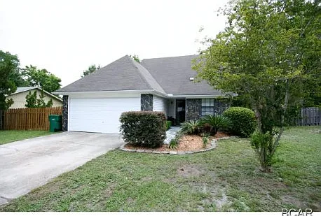 321 Courtford Dr — Photo 4
