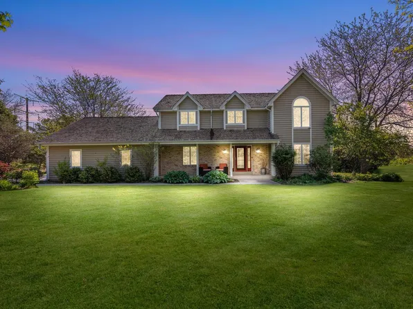 11616 North Lantern LANE, Mequon, WI 53092