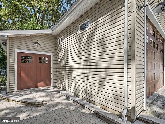 5th image of 444 N Carolina Ave