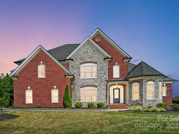 3864 French Fields Ln, Harrisburg, NC 28075