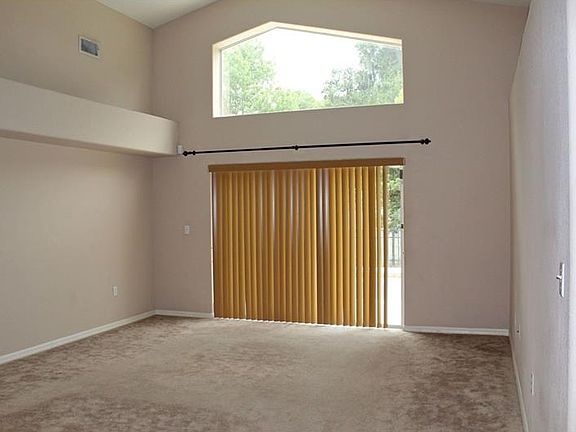 2nd image of 890 Summer Glen Dr