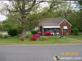 10415 Old Courtney Rd, Glen Allen, VA 23060