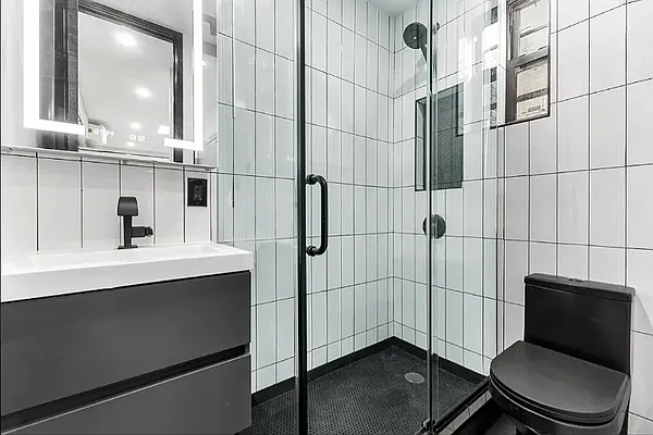 Rented by REAL New York | media 1