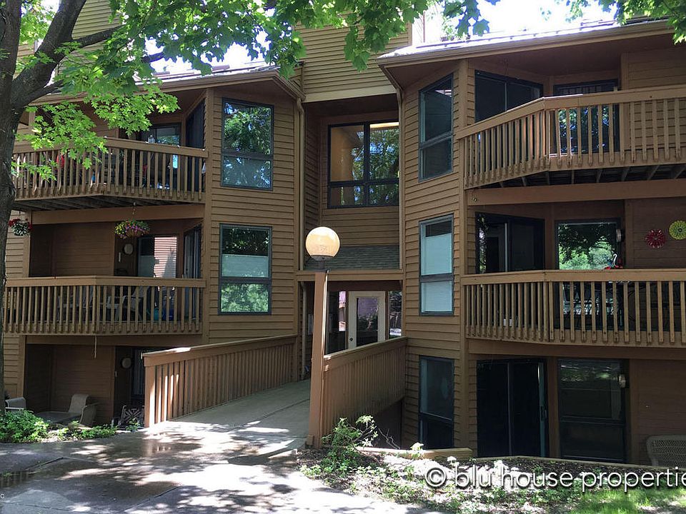 1st image of 1250 Hillburn Ave NW #28