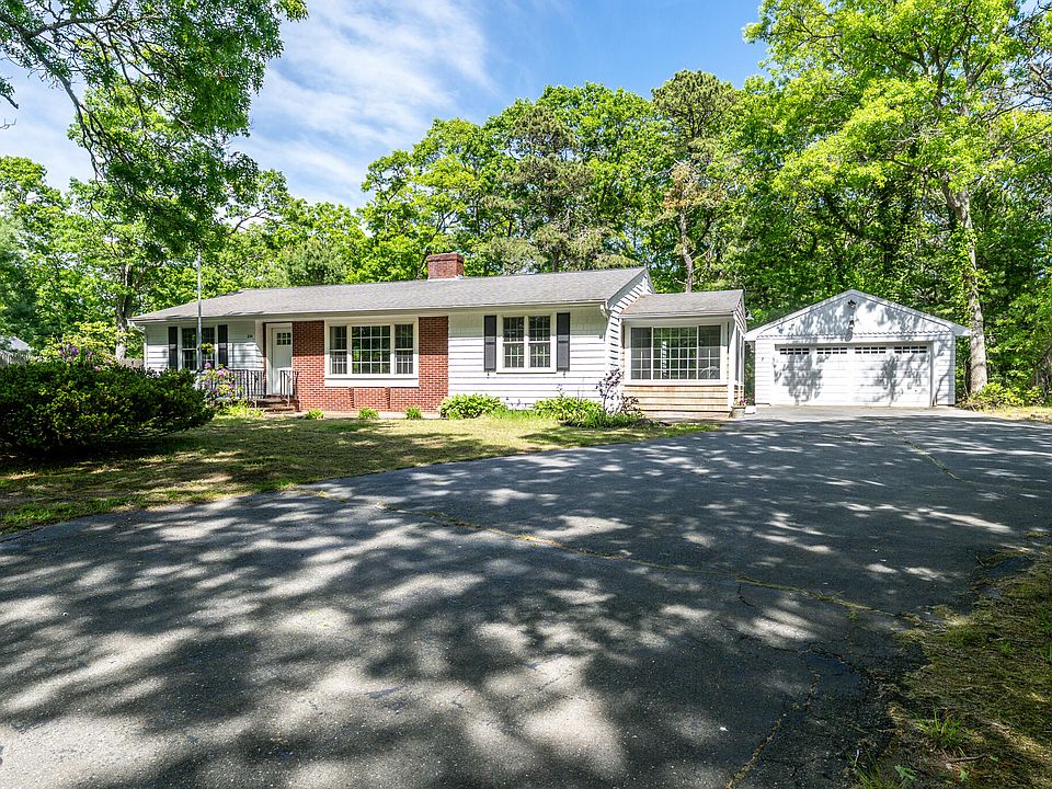 1st image of 844 Shootflying Hill Road