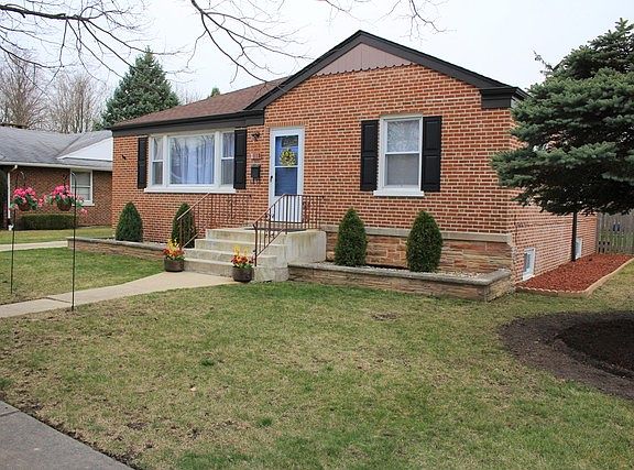 2nd image of 2120 Hull Ave