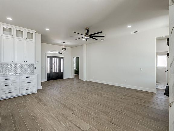 3rd image of 2445 Winding Ridge Dr