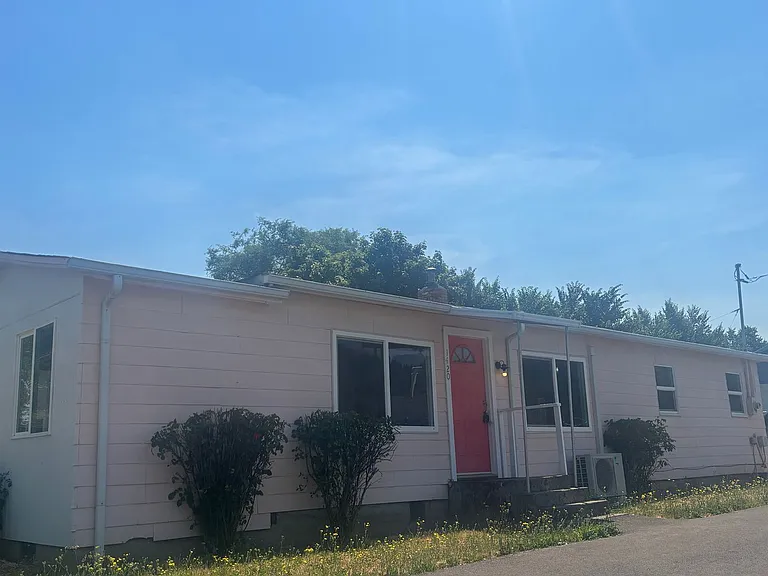 1420 Gleason Ave — Photo 16