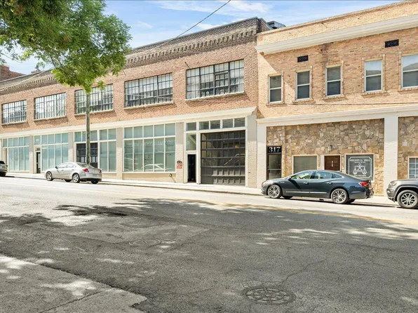 319 Campbell Ave SW APT 101, Roanoke, VA 24016