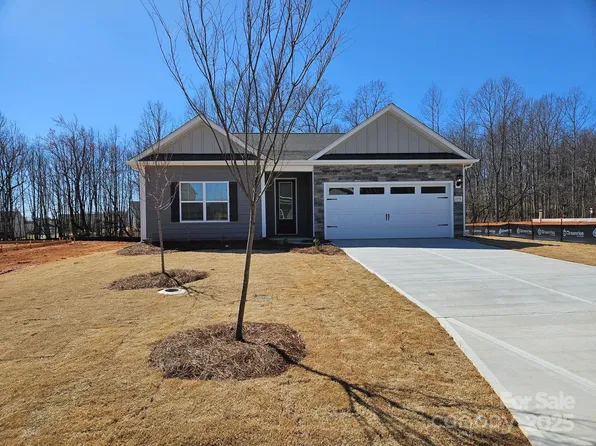 175 Wembury Ln, Troutman, NC 28166