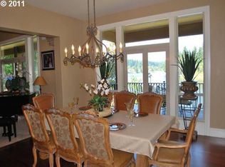 8430 Pioneer Dr, Anchorage, AK 99504