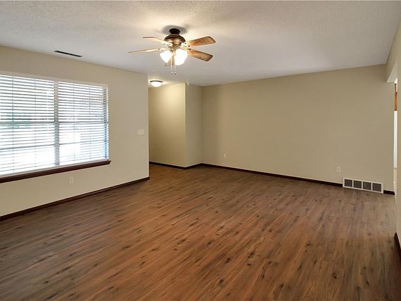 4th image of 2216 N College Ave