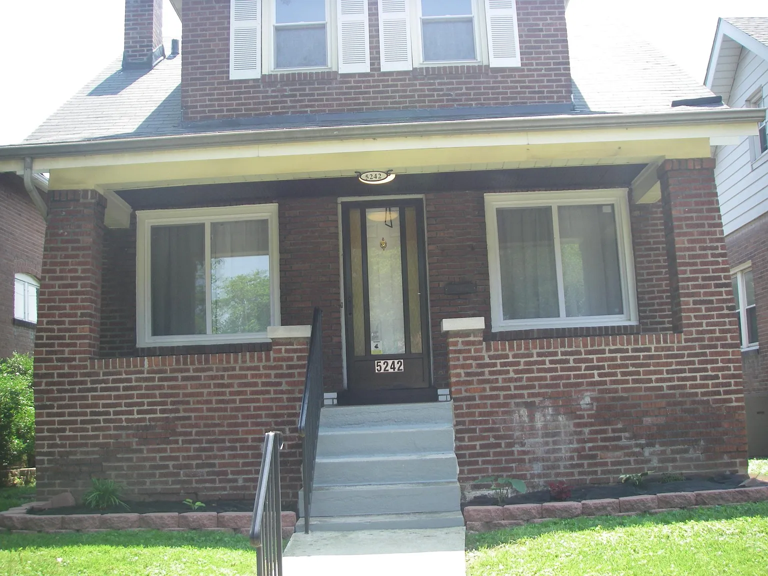 5242 Loughborough Ave photo 1