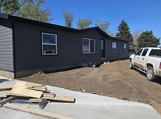 2595 Eagle Ave, Doon, IA 51235