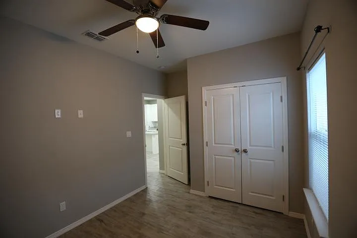 1404 W Heritage Dr #2 — Photo 11