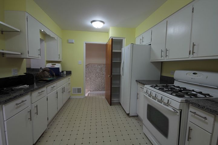 1st image of 1445 Marengo Ave