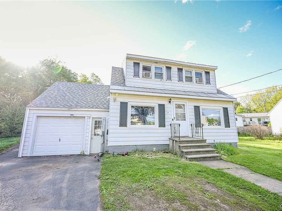 1st image of 17 Dunham Pl