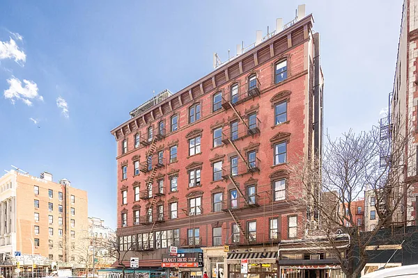 Rented by Dalan Rentals | media 19