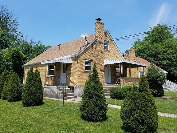 3rd image of 8081 Blanchetta Dr