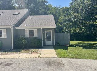 817 Maple Ln, Eudora, KS 66025