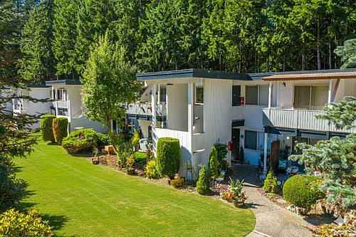 Timber Grove Apartments in Lynnwood, WA Photo 1