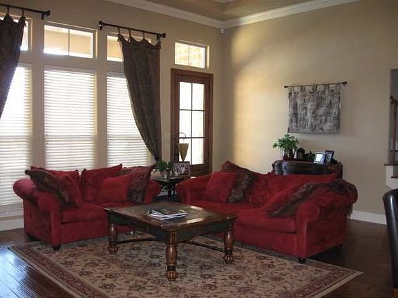 3rd image of 2570 Amberwood Dr