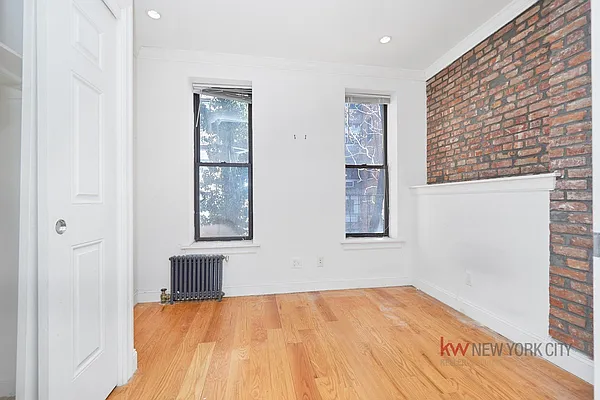 Rented by Keller Williams NYC | media 9