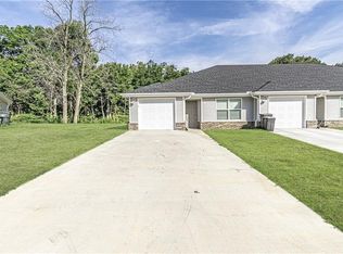 640 Hidden Springs Dr, Decatur, AR 72722