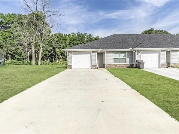 640 Hidden Springs Dr, Decatur, AR 72722