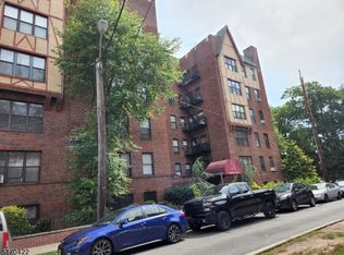 5 Pomona Ave, Newark, NJ 07112