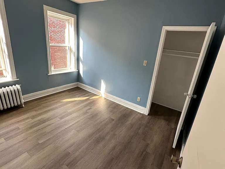 1573 Park Ave #3 — Photo 4
