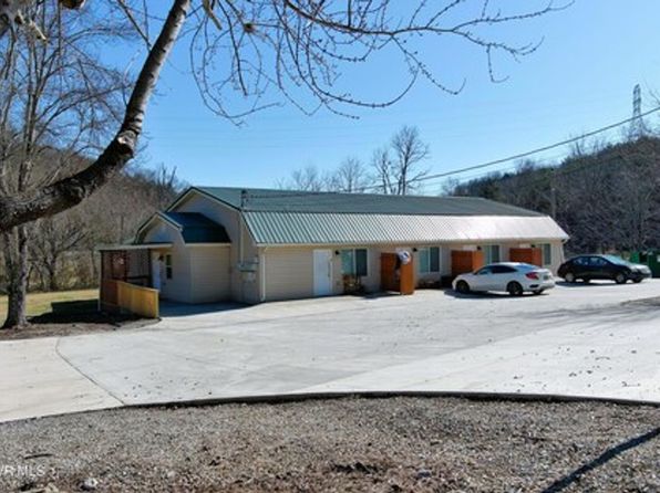 620-646 Lovers Ln #1