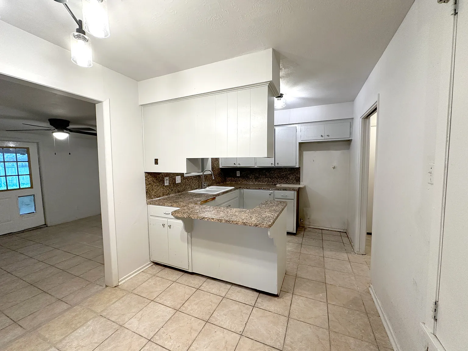 829 S 19th St — Photo 3