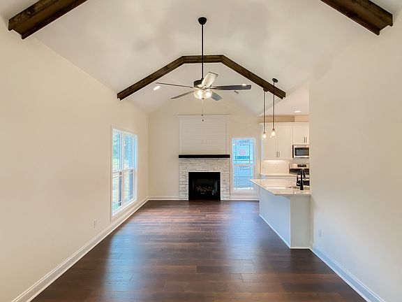 4th image of 205 Hereford Farms Lot 205