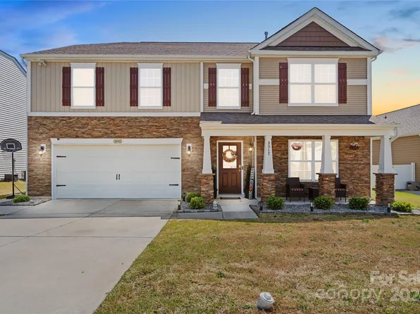 2517 Austyn Joey Dr, Charlotte, NC 28214