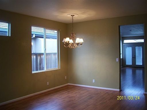 4th image of 6584 Sunnyfield Way