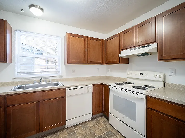 Eventide - Kitchen