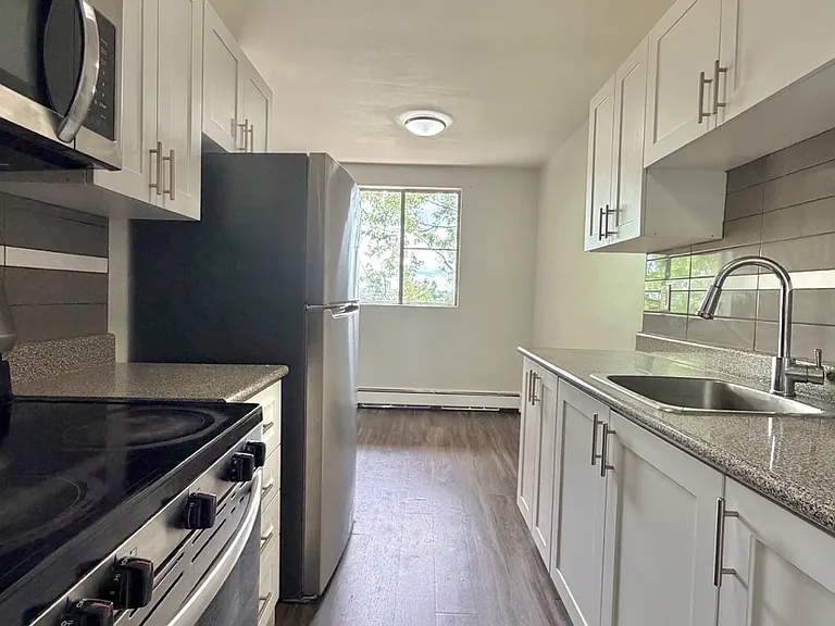 750 Kipps Ln — Photo 6