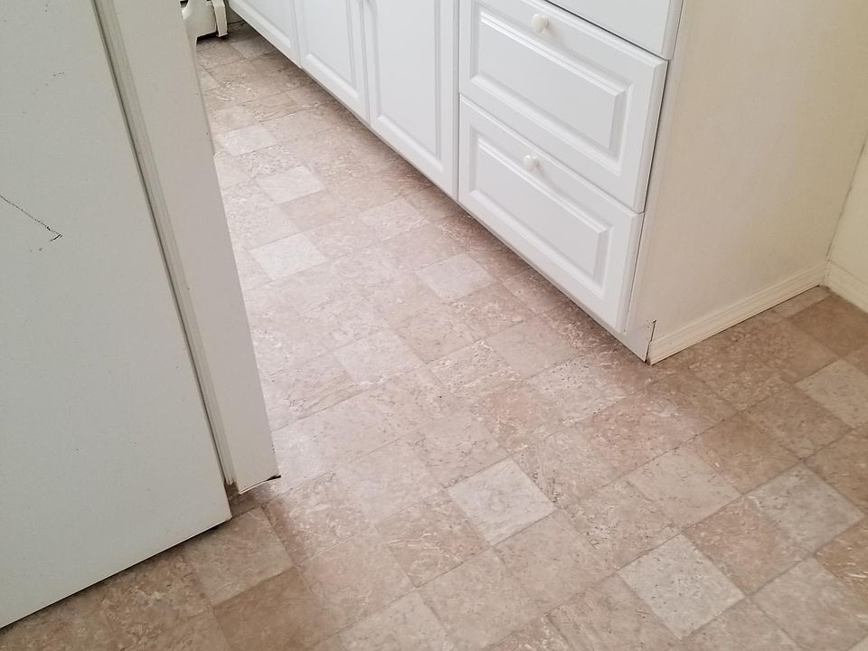 1st image of 463 Pedretti Ave