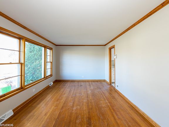 3rd image of 17134 Wausau Ave