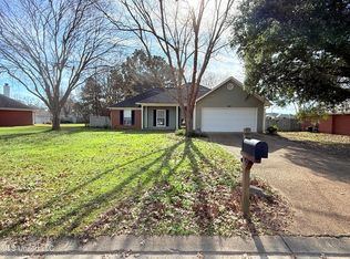 444 Sundance Cir, Richland, MS 39218