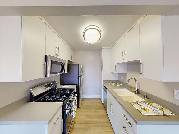 4th image of 11217 Barnwall St #202B