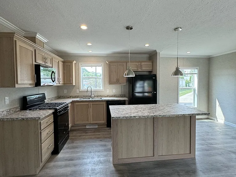 Oakridge Estates — Photo 11