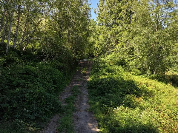 4141 E Grapeview Loop Road, Grapeview, WA 98546