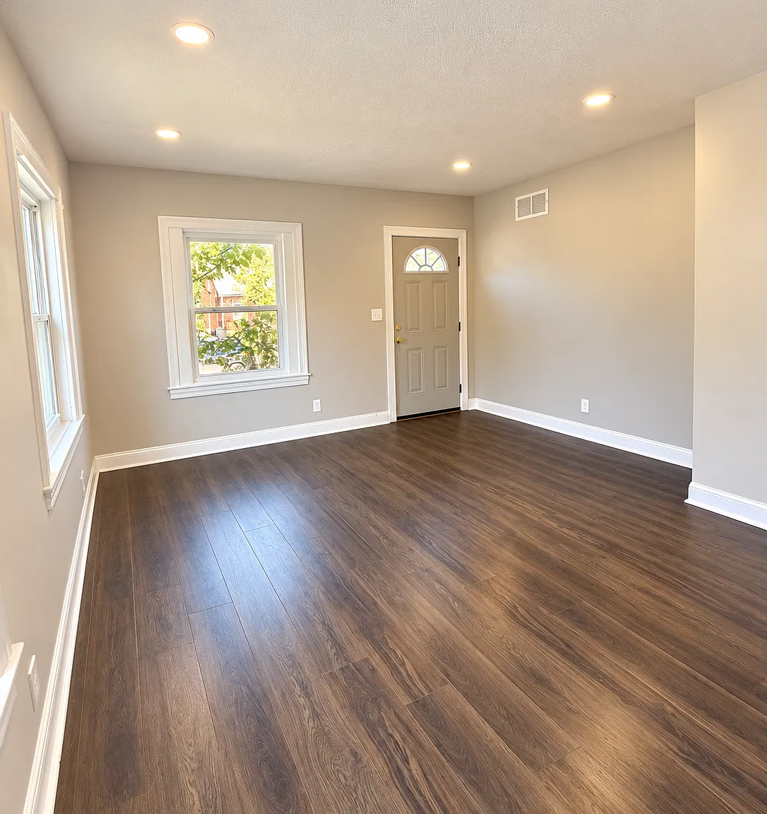 834 Camden Avenue - 1 — Photo 3