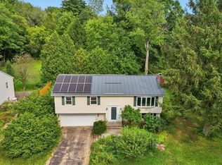 5 Yandow Drive, South Burlington, VT 05403
